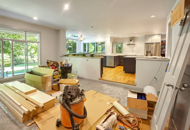 Professional Kitchen Remodeling technician working in Snoqualmie, WA